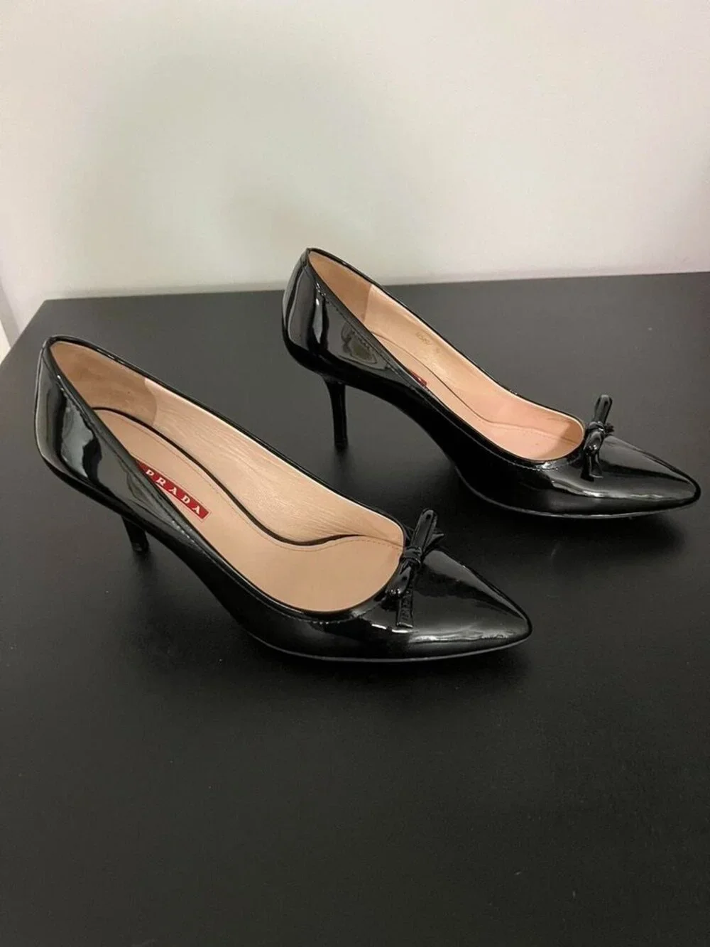 Prada Black Patent Leather Pumps w/Bows,New,Never Used,w/Box,Retail:$1,000,W:8.5 - Picture 2 of 8